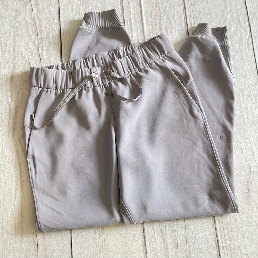 Lululemon Athletica Light Gray Pants